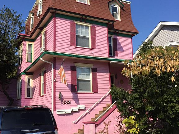 4th image of 332 Wesley Ave Unit 1