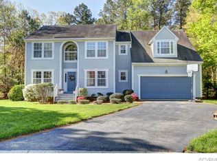 10936 Summer Arbor Ln, Chester, VA 23831