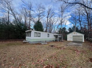 308 Wykoff Trl, Houghton Lake, MI 48629