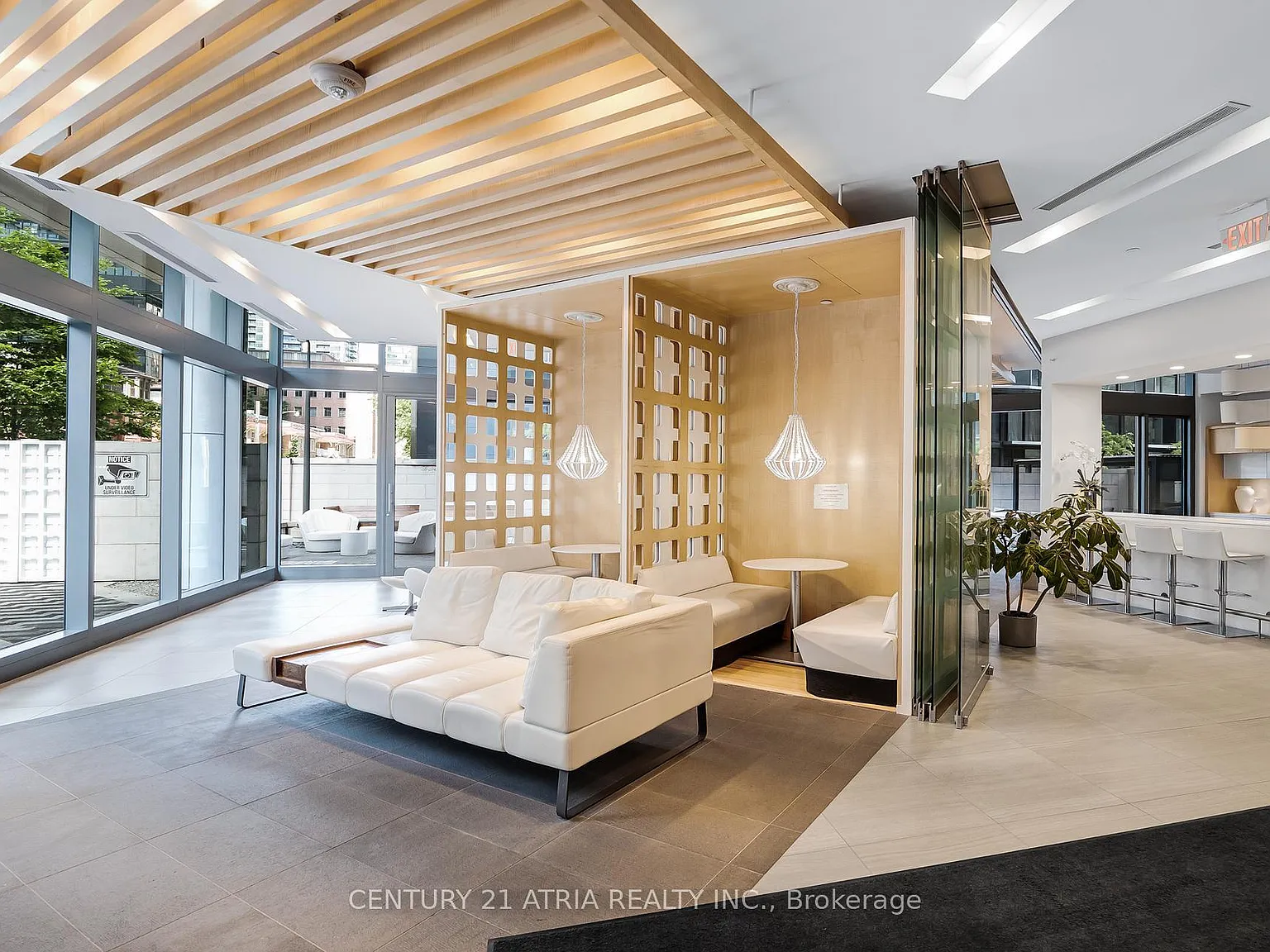 2 bed, $2,550 — Photo 1