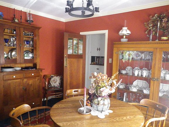 Dining room 12 x 14