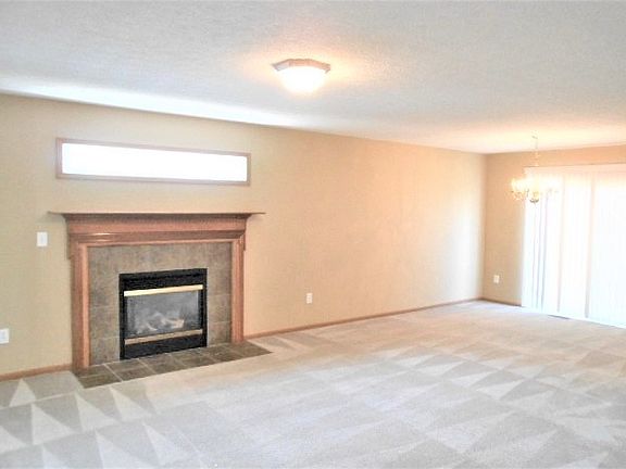 3rd image of 1907 Wind River Dr