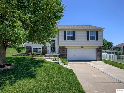 2201 N 166th St, Omaha, NE, 68116
