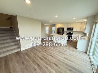 8859 Granite Ct, Woodbury, MN 55129