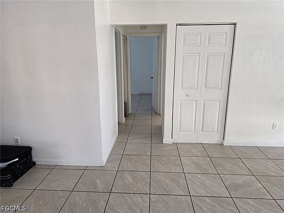 3rd image of 7262 Fair Oaks St