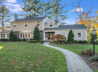 17 Thackeray Dr, Short Hills, NJ 07078