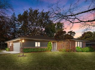 12138 S Flambeau Dr, Palos Heights, IL 60463
