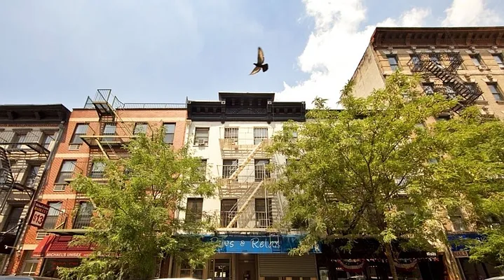 Rented by Creed Realty Group | media 15