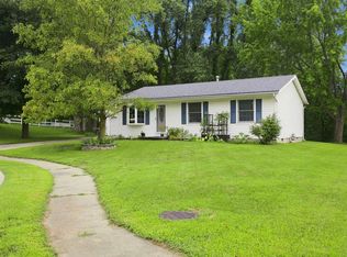 1313 101st Avenue Ct W, Rock Island, IL 61201