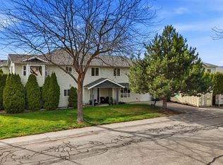 1190 Friesen Rd, Kelowna, BC V1X 7N2