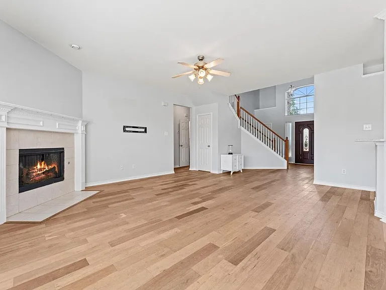 1145 Talley Ln — Photo 9