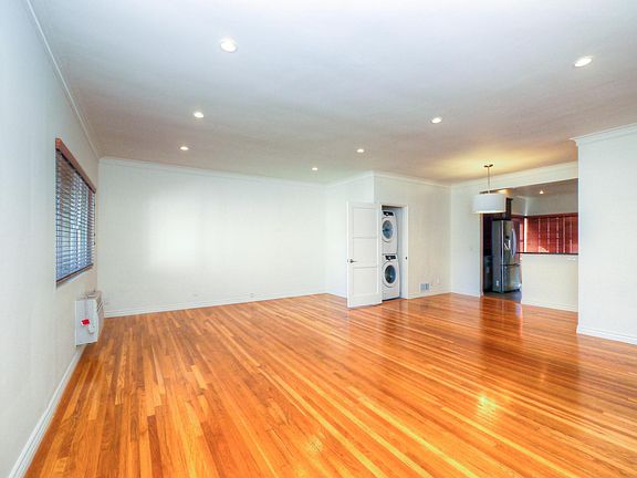 2nd image of 1235 N Crescent Heights Blvd APT 5