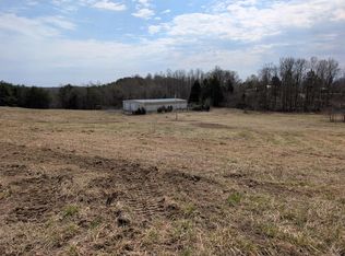 1196 Charlie Morrison Rd, Columbia, KY 42728