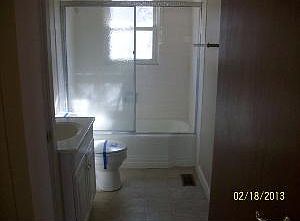 Spacious bathroom