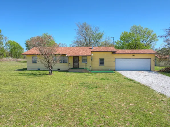 21455 Gateway Drive, Goodman, MO 64843