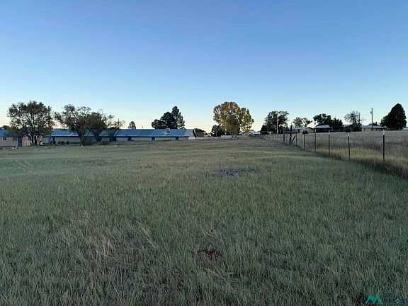 2nd image of 3003 Hot Springs Blvd