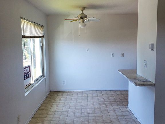 4th image of 120 Avian Dr APT D