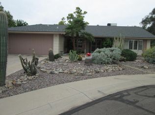 11028 S Shoshoni Dr, Phoenix, AZ 85044