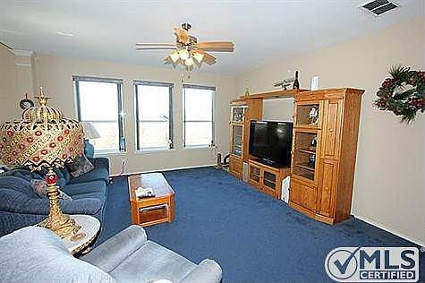 3rd image of 5721 Southern Hills Dr
