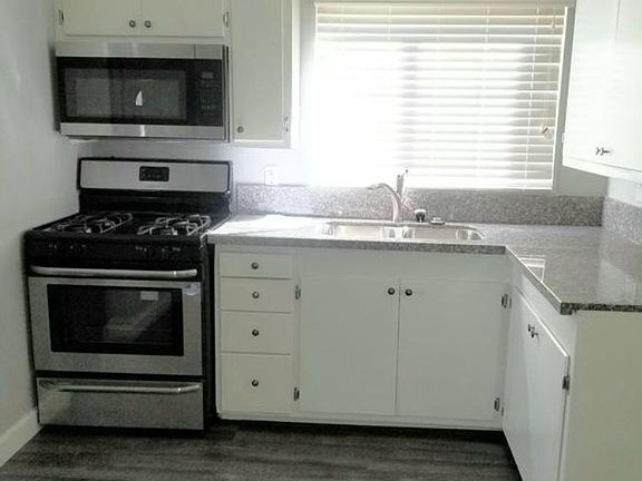 2nd image of 7113 Stafford Ave