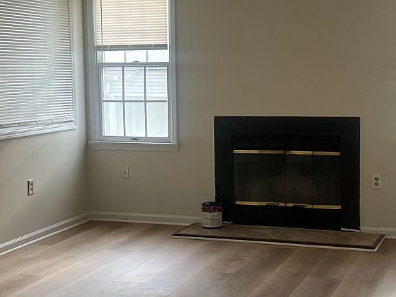 4th image of 321 Edpas Rd