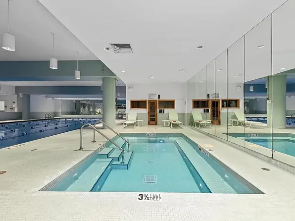 235 East 40th Street image 13 of 20