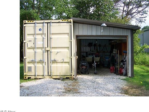 3rd image of 112 Broadhead Ln