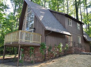 1910 Willowee Ln, Winston Salem, NC 27127