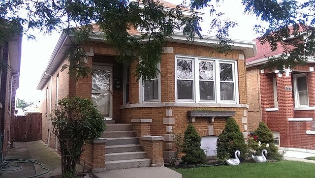2nd image of 3644 W 62nd Pl