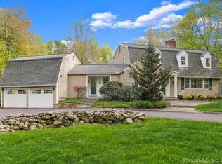 7 Coachmans Pl, Wilton, CT 06897