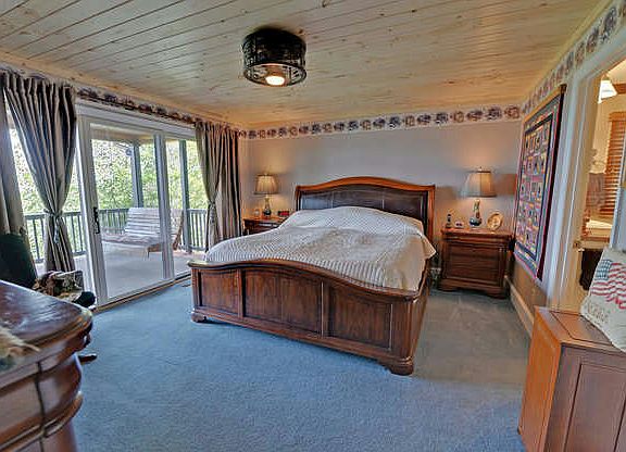 5th image of 1089 Forest View Dr