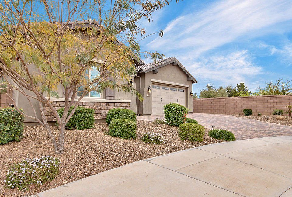 1st image of 500 E Torrey Pines Pl