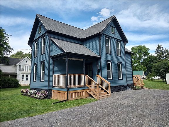 3rd image of 8 Mumford St