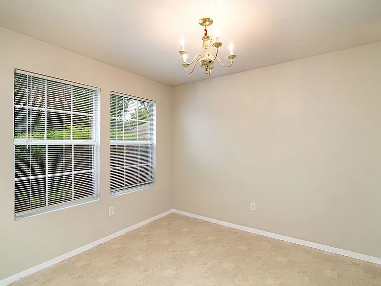1514 Cover Dr — Photo 5