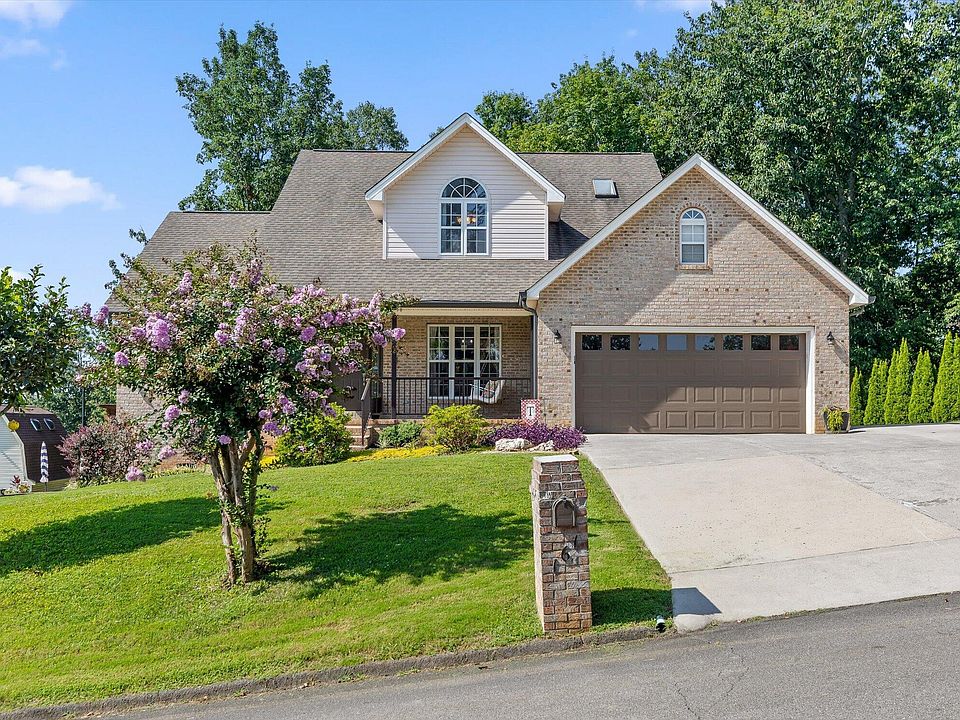 1st image of 161 Ivy Way NW