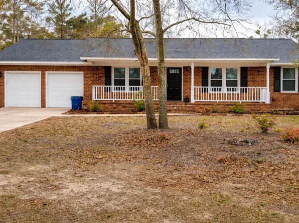 1200 Black Walnut Ct, Sumter, SC 29154