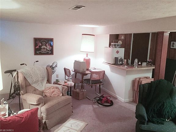 4th image of 7393 Wooster Ct