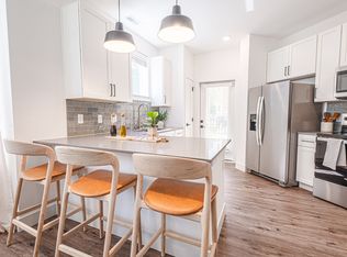 1003 148th St W #1-201, Rosemount, MN 55068