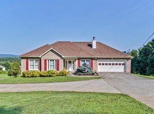 436 Mahoney Rd, Oliver Springs, TN 37840