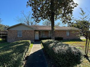 202 Candler Dr, Houston, TX 77037