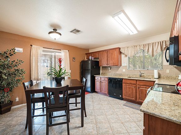 5th image of 16553 N 157th Ave