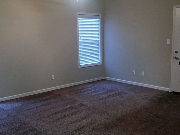 2nd image of 2758 Fitzgerald Industrial Dr APT C6