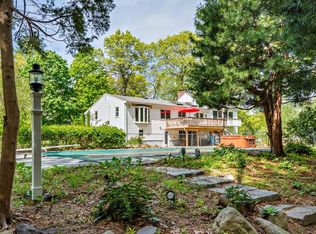 40 James Rd, Hull, MA 02339