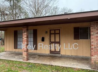 54 Chester St, Alexandria, LA 71301