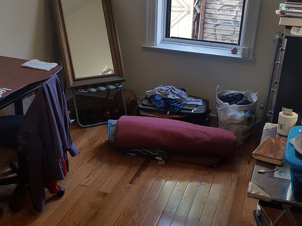 1st image of 2546 35th St APT 1R