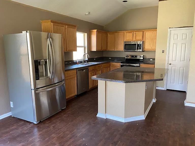 292 Plum Tree Dr — Photo 3
