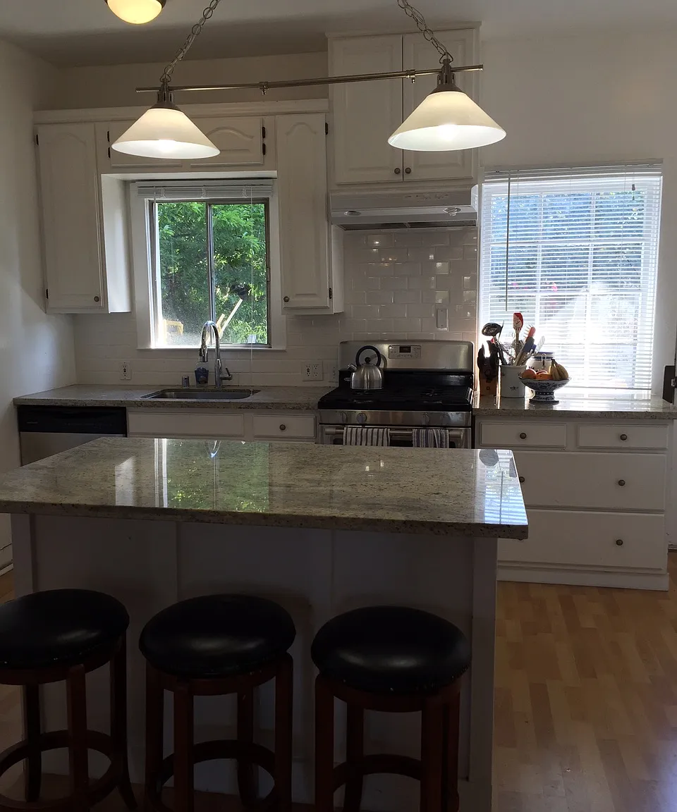 34 Anita Rd — Photo 3