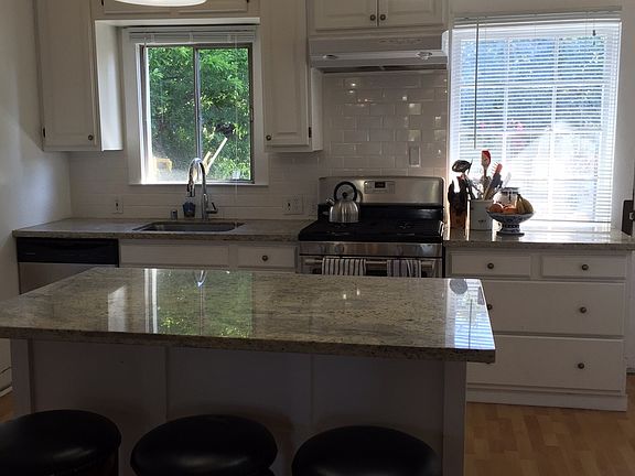 3rd image of 34 Anita Rd #A