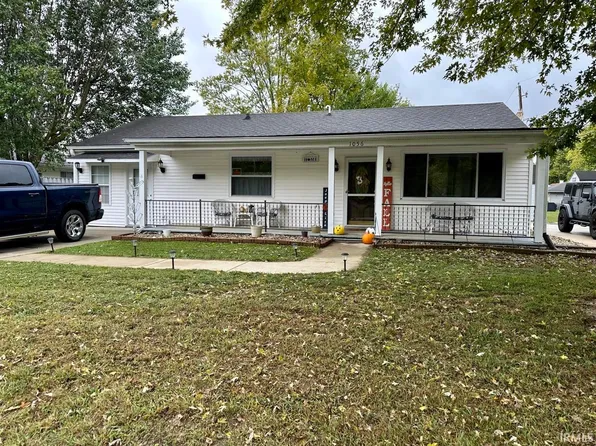 1056 S Clay St, Frankfort, IN 46041