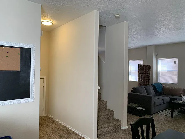 2620 Sarita Ave NW — Photo 13
